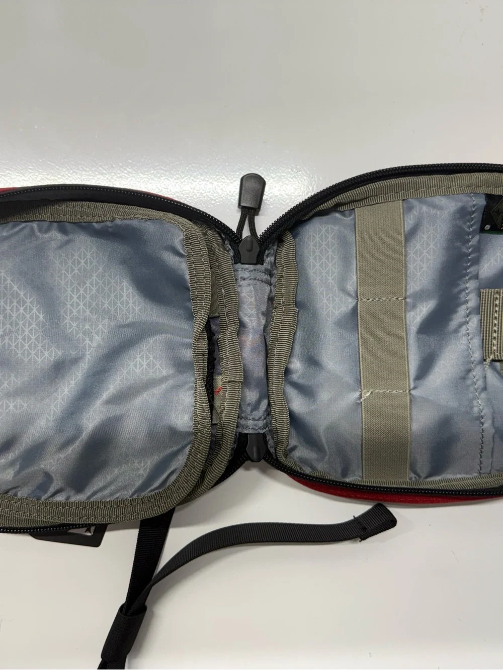 Condor Rip-away EMT pouch - Picture 3 of 6